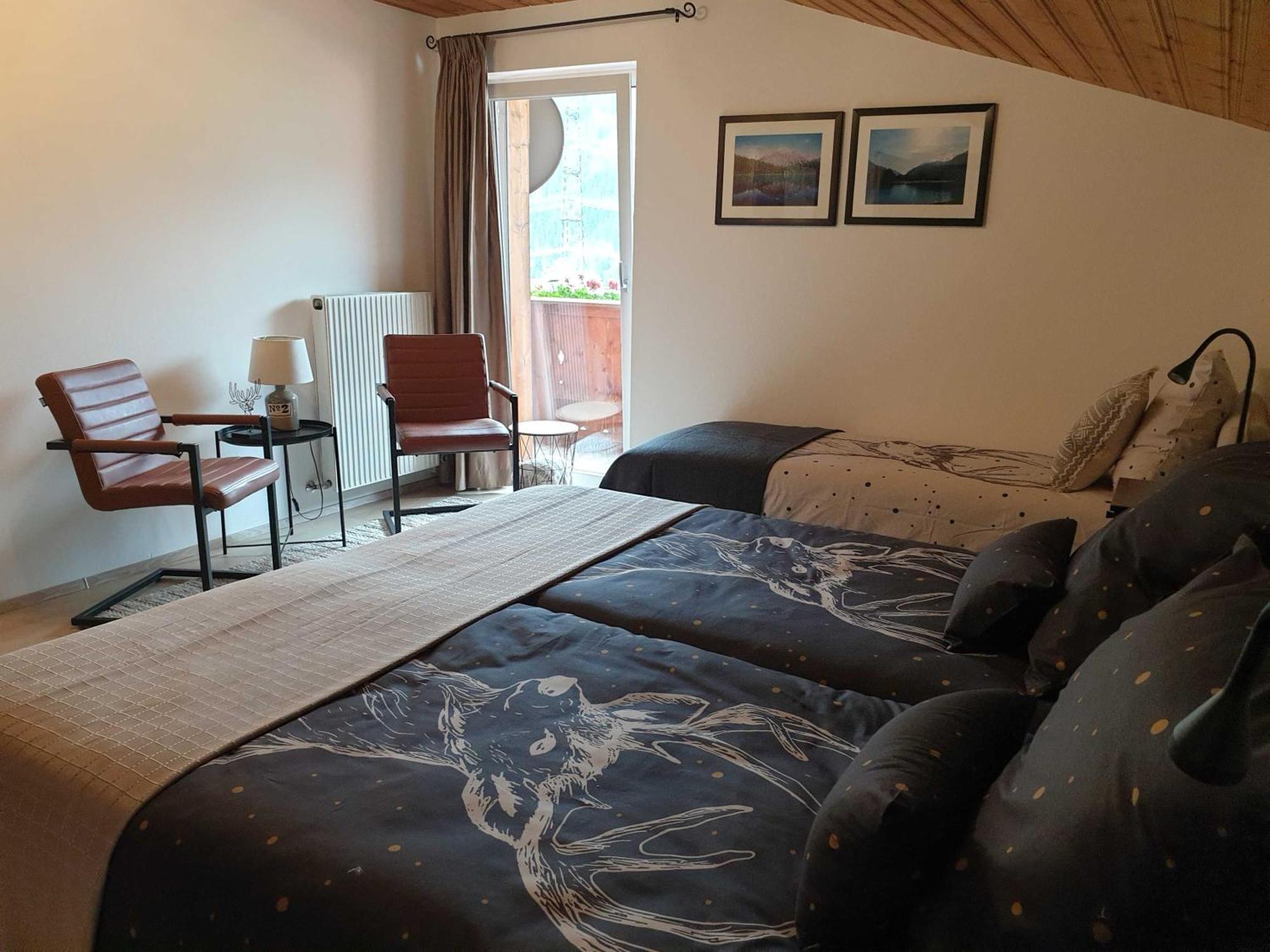 Haus Anna Ein Haus Mit Herz Fließ Kamer foto